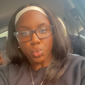 Meet your Posher, Sanaa